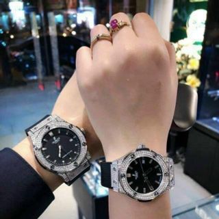 Đồng hồ hublot đính đá giá sỉ