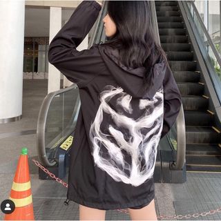 Áo khoác nữ gió