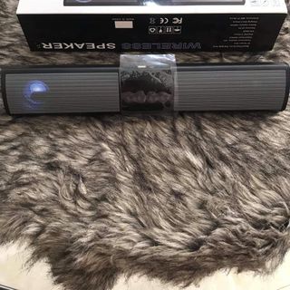 Loa Bluetooth Wireless Speaker A2 Dáng Dài Có Đèn Led, Âm Thanh Hay, Bass Khỏe, Bảo Hành 12 Tháng