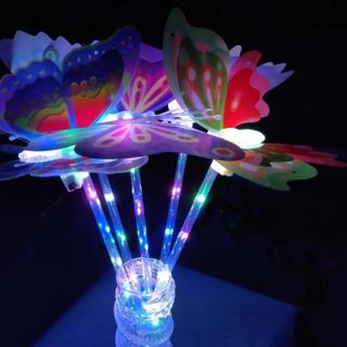 Cây đũa thần cháy đèn hình bướm
