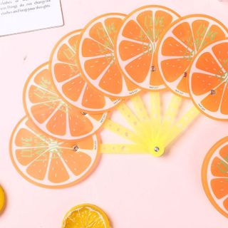 Quạt xoè cầm tay 7 cánh Ngẫu nhiên mẫu đẹp