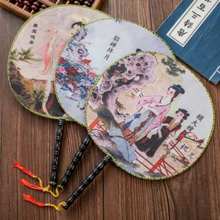 quạt cầm tay mẫu cổ trang - ngẫu nhiên mẫu.