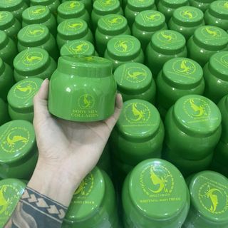 Dưỡng body Mịn collagen