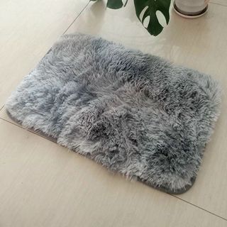 Thảm Chân, Thảm lông lót chân