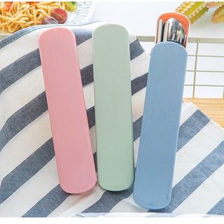 BỘ 3 ( THÌA DĨA ĐŨA ) CÓ HỘP ĐỰNG