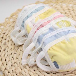 Khẩu trang 6 lớp kháng khuẩn cho bé