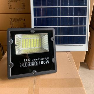 Đèn pha GD TGS22 năng lượng mặt trời 100w giá sỉ