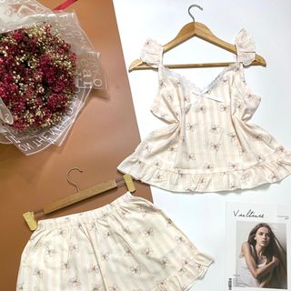 Bộ đùi tay cánh tiên vải kate mịn