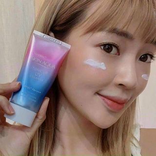 Kem chống nắng skin aqua