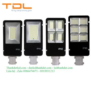 đèn năng lượng mặt trời 200w