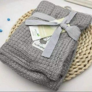 Chăn lưới xuất Canada Perlim Pinpin