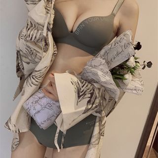 Áo Lót Su Đúc Nâng Ngực In Viền Chử Hai Dây Nhật, Áo Ngực Nữ - AN004