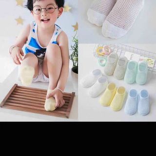 Tất lưới cho bé yêu