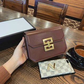 Túi đeo da xịn đẹp