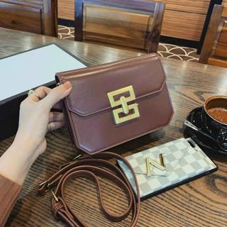 Túi đeo da xịn đẹp