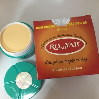 Kem dưỡng trắng tái tạo da 6 in 1 Romiyar
