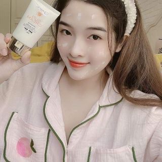 Kháng nắng lý hóa Queenie