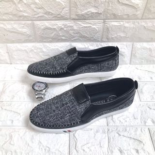 Giày lười vãi nam mẫu mới nhất hiện nay