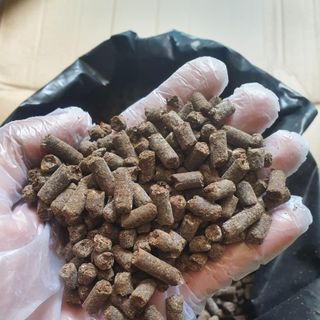 Phân Hữu Cơ VN GENKI ORAGANIC (Phân Gà Hữu Cơ Nhật Bản Dạng Viên Nén ) bao 15kg