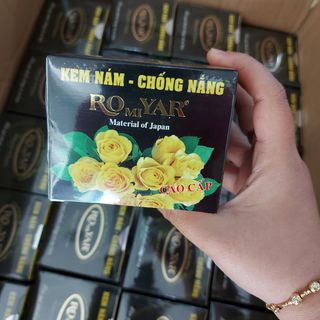 Kem nám chống nắng Vip Vàng 25g Romiyar