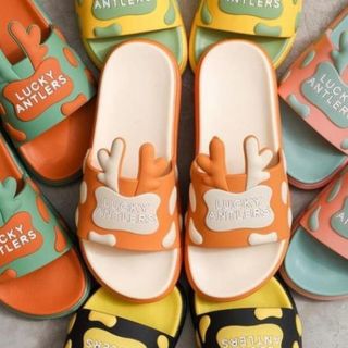 Dép nam, nữ, dép quai ngang unisex đi trong nhà siêu kute, chống trượt, êm mềm bảo vệ bàn chân