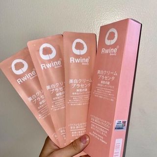 Ủ Trắng Nhau Thai Cừu Rwine Beauty Nhật Bản