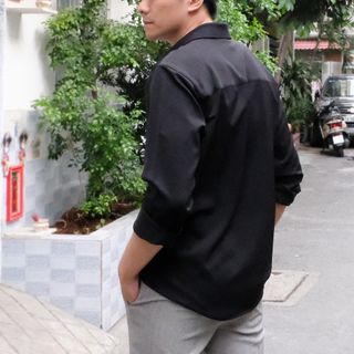 Áo sơ mi nam form fit đen vải nhập Hàn Quốc không nhăn (Hàng thiết kế - Zuhaus)