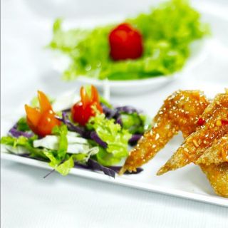 Cánh gà khúc giữa, cánh gà nguyên chiếc.