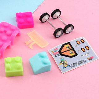 Xe đồ chơi lắp ráp
