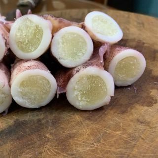 Mực ống trứng