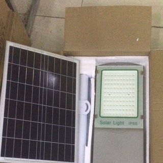 Đèn Led Năng Lượng Mặt Trời MBE - Ánh Sáng Mạnh - Pin Dùng Lâu - Cảm Ứng Quang Học