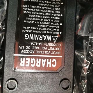 CỤC SẠC ĐIỆN TỬ CHO BÌNH XỊT ĐIỆN LOẠI LỚN 1.7A