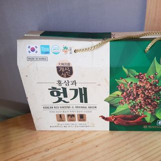 Hồng sâm bổ gan Hàn Quốc 1500ml