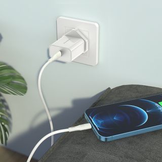 Bô Cóc Sạc Nhanh BA57B PD3.0 20W Borofone - Cổng Sạc Type-C chuẩn UK
