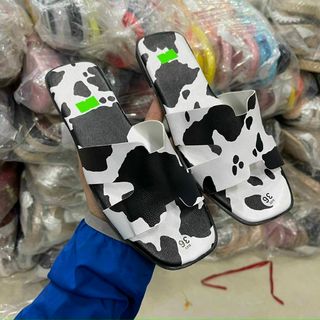 Dép H bò sỉ rẻ 23 k