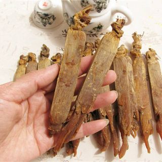 Nhân sâm khô hộp thiếc hàn quốc giá sỉ