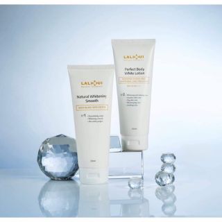 [ TRẮNG NHƯ NGỌC TRINH]Combo ủ truyền trắng, kem dưỡng da body cao cấp lalihui mẫu mới