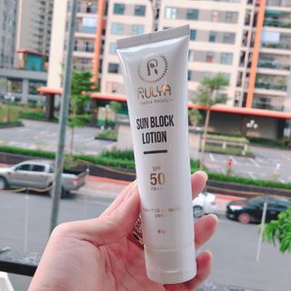 Kem Chống Nắng RULYA SUN BLOCK LOTION