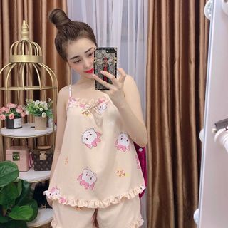 Bộ tiểu thư mặc nhà chất lụa sattin mềm mịn áo 2 dây quần đùi họa tiết hoa nhí dễ thương