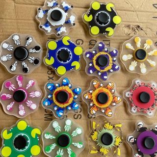 CON QUAY ĐỒ CHƠI Fidget Spinner