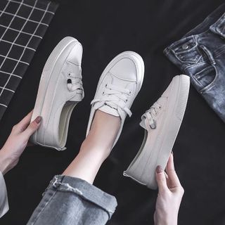 Giày thể thao nữ