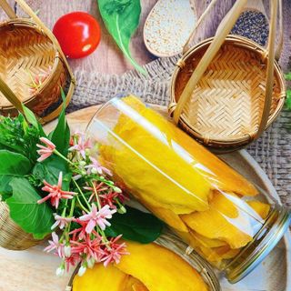 Xoài sấy dẻo ( hũ pet 300gr)