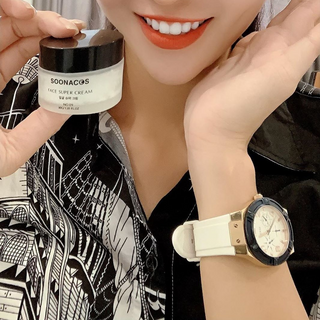 Kem dưỡng trắng da ban ngày face 5 IN 1