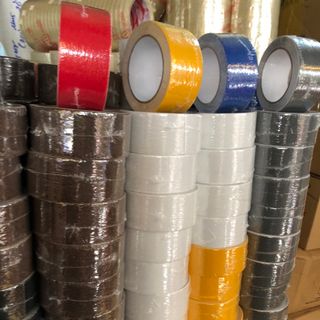 Keo Nhám cầu thang