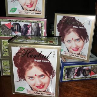 Nhuộm tóc Henna