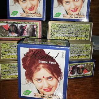Nhuộm tóc Henna