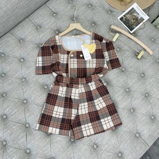 Sét sơ mi kẻ nâu cúc cổ vuông xinh đẹp