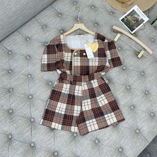 Sét sơ mi kẻ nâu cúc cổ vuông xinh đẹp