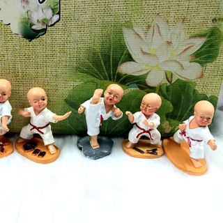 Bộ 6 Tượng Chú Tiểu Karate