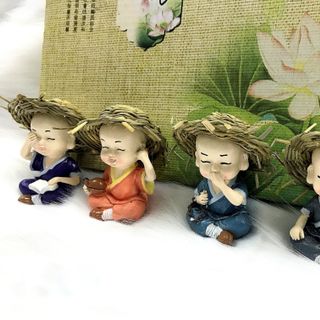 Bộ 4 tượng chú tiểu tứ không đội nón rơm